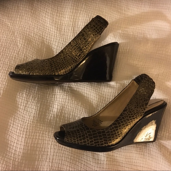 Kenneth Cole Reaction “knock first” slingbacks - Picture 5 of 9